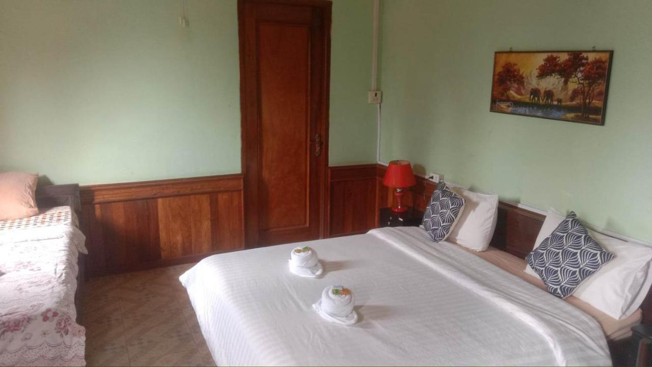 Pukyo Bed And Breakfast Belgian Lao Ban Nangoy Екстериор снимка