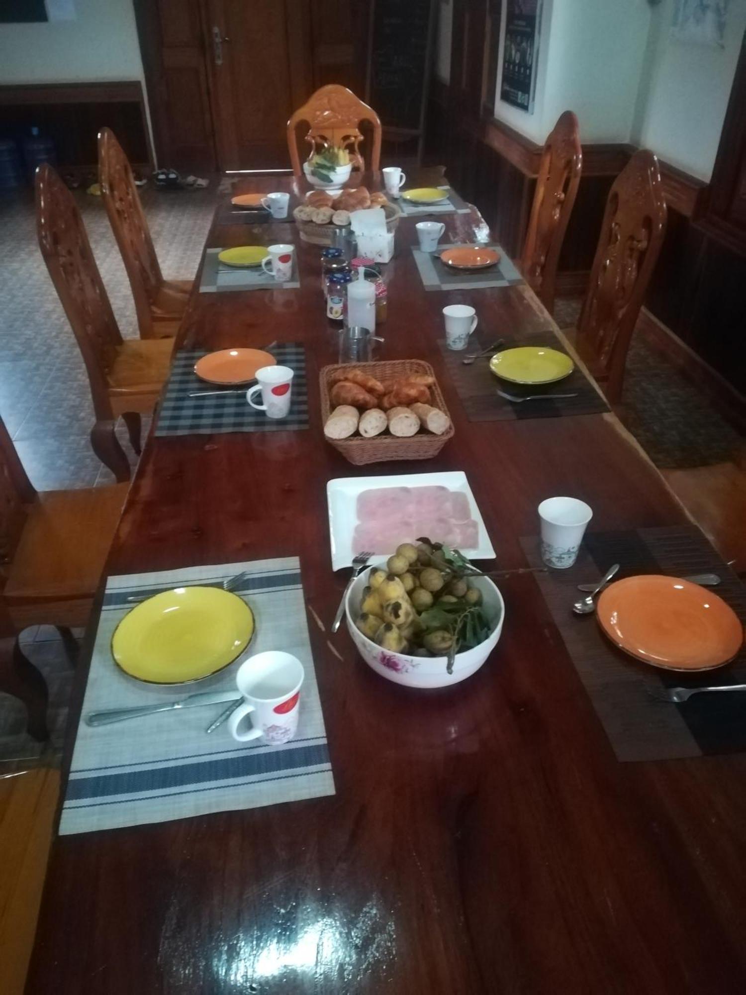Pukyo Bed And Breakfast Belgian Lao Ban Nangoy Екстериор снимка